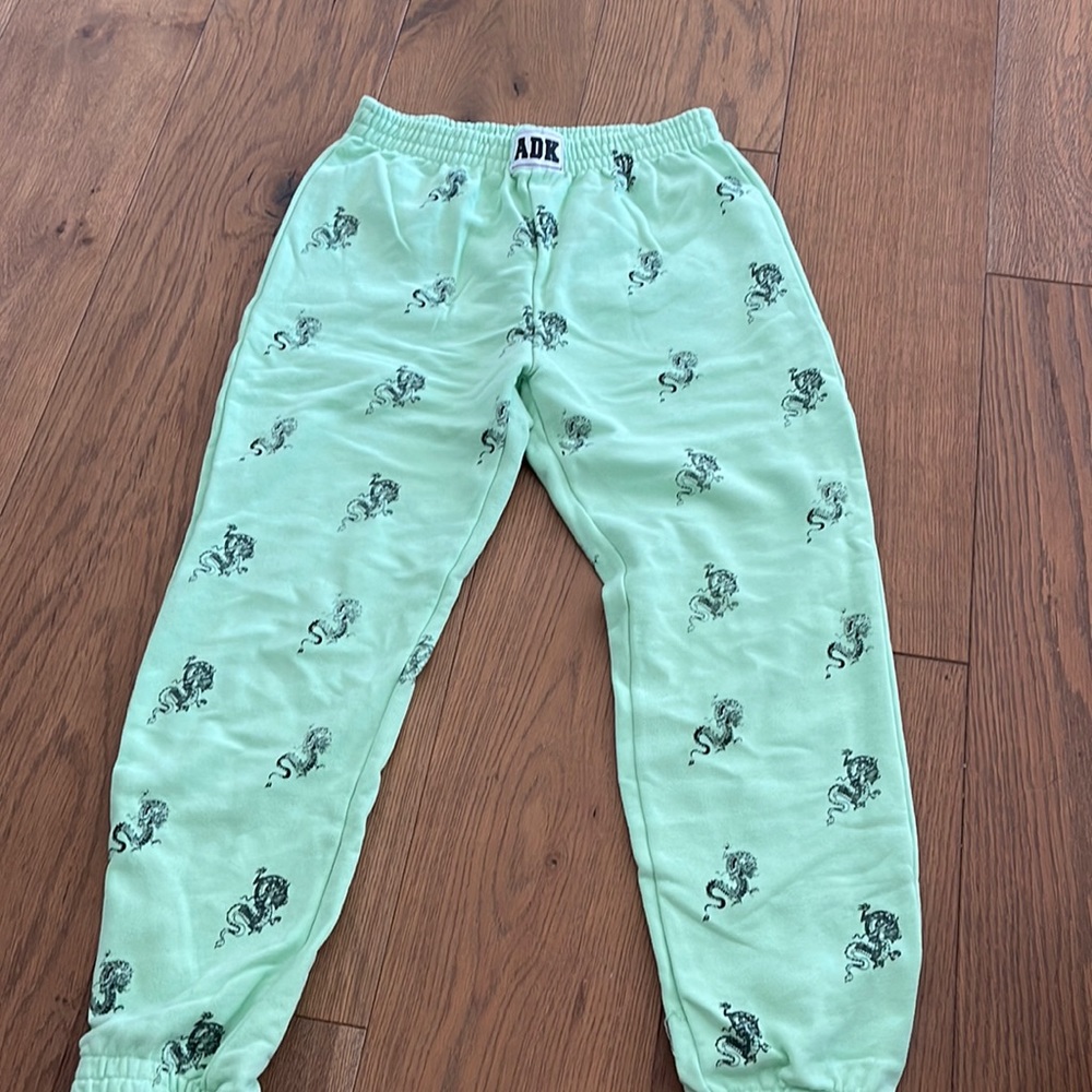 Adika sweatpants